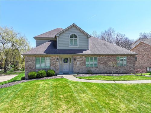 2011 Fortune Ct, Bridgeville, PA, 15017-3530 | Card Image