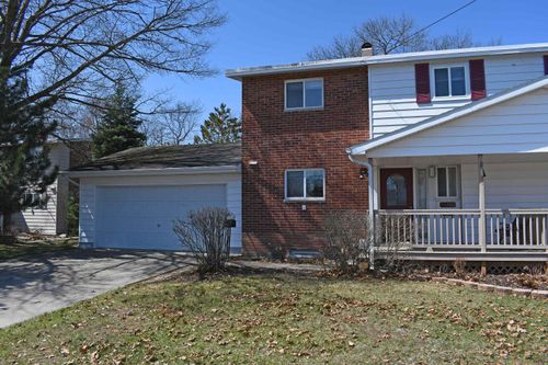 9320 A Maryland St, Oscoda, MI, 48750-1915 | Card Image