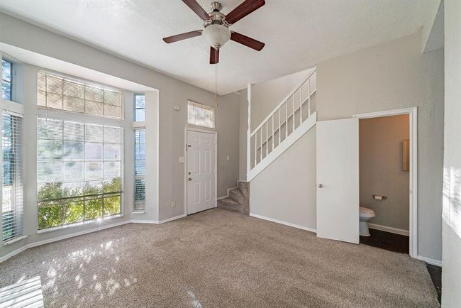 1502 Stevenage Ln, House other with 4 bedrooms, 3 bathrooms and 1 parking in Channelview TX | Image 4