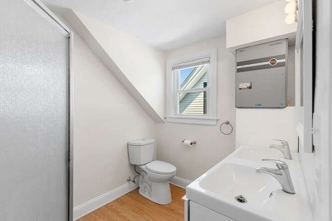 APT-2 - 9 Foster St, Condo with 4 bedrooms, 2 bathrooms and null parking in Gloucester MA | Image 17