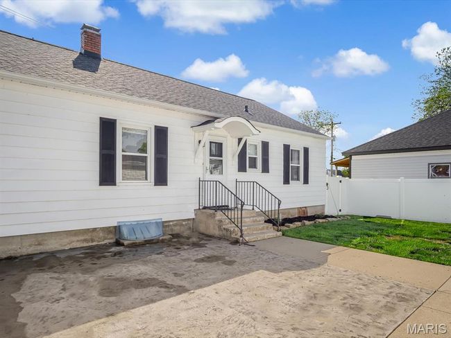 603 Bloom St, House other with 3 bedrooms, 1 bathrooms and 1 parking in Red Bud IL | Image 20