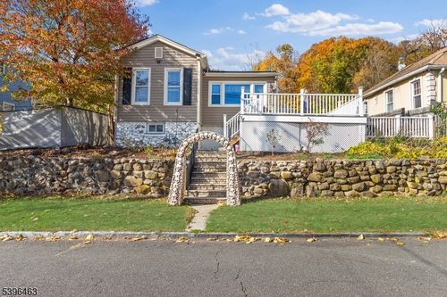 34 Avenue B, Haledon, NJ, 07508-1004 | Card Image