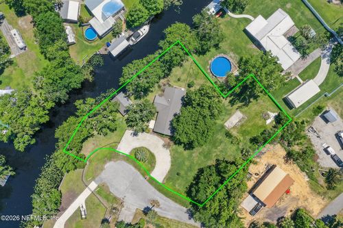 137 & 135 Riverside Dr, Satsuma, FL, 32189-2627 | Card Image