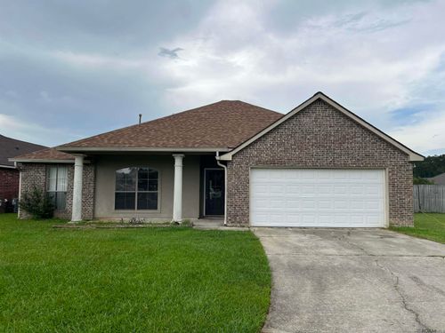 26096 Avondale Ct, Denham Springs, LA, 70726 | Card Image