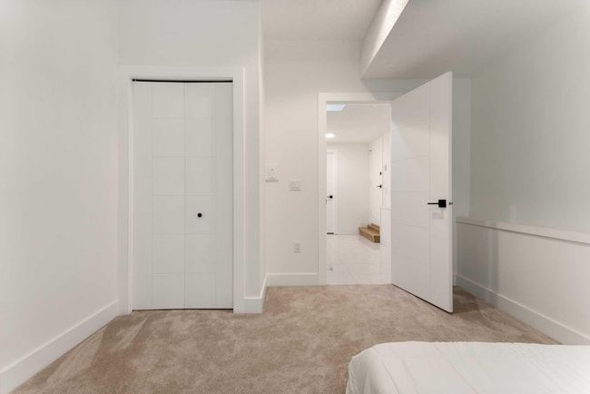 72 Edforth Cres Nw, House other with 5 bedrooms, 3 bathrooms and 4 parking in Calgary AB | Image 35