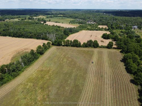 11080 1st Line, Moffat, ON, L0P1J0 | Card Image