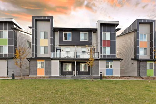 102-130 Redstone Walk Ne, Calgary, AB, T3N1M6 | Card Image