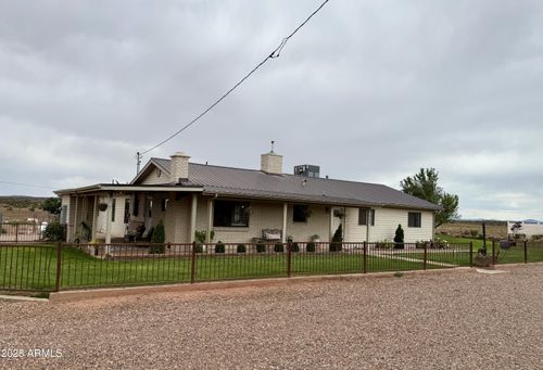 929 E Willow Ln, Taylor, AZ, 85939-2670 | Card Image