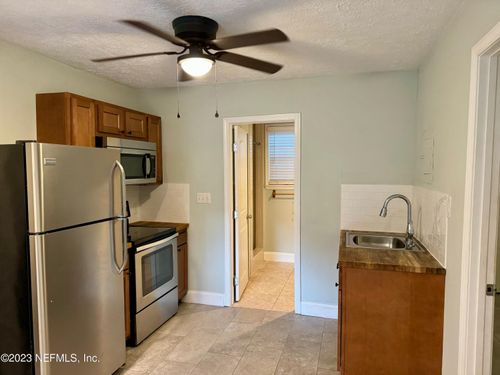 downstairs-4415 Saint Johns Ave, JACKSONVILLE, FL, 32210-1816 | Card Image