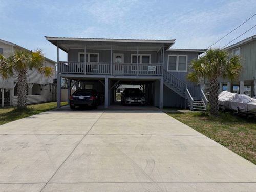 313 56th Ave N, North Myrtle Beach, SC, 29582-1340 | Card Image