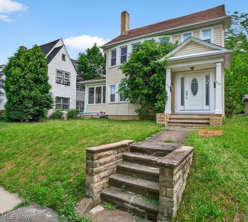 3435 Ashby Rd, Shaker Heights, OH, 44120-4217 | Card Image