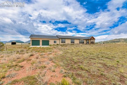 1925 Doe Valley Rd, Guffey, CO, 80820-9718 | Card Image