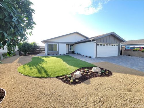 407 Calle Fiesta, San Clemente, CA, 92672-2115 | Card Image
