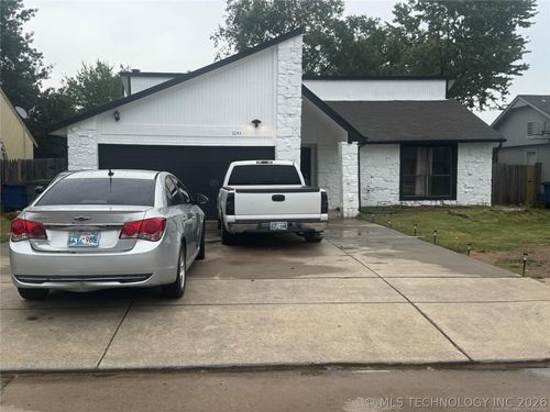 3243 S 138th East Ave, Tulsa, OK, 74134-4253 | Card Image