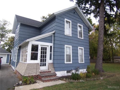 153 Oak St, Batavia, NY, 14020-1432 | Card Image