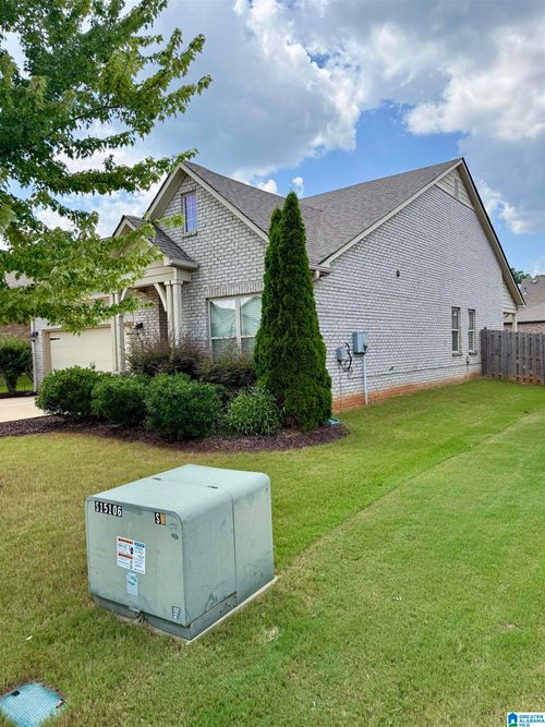 629 Round Rd, Maylene, AL, 35114-4816 | Card Image