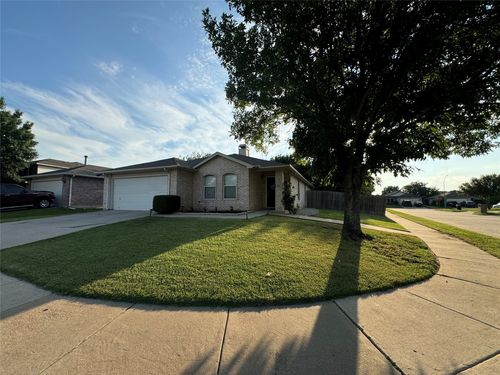 8732 Fox Meadow Way, Fort Worth, TX, 76123-2507 | Card Image