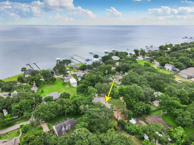 Roughly 500 ft from Galveston Bay | Image 39