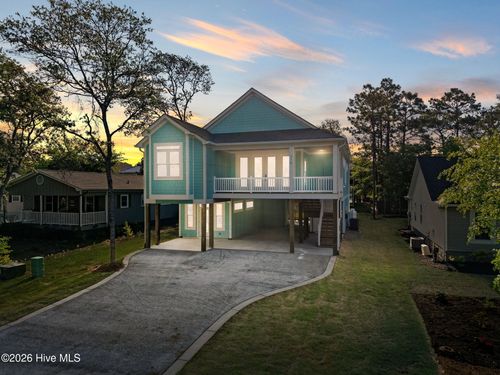 210 Ne 34th St, Oak Island, NC, 28465-5707 | Card Image