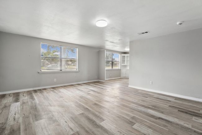 1320 Dallas St, House other with 3 bedrooms, 1 bathrooms and null parking in Plainview TX | Image 5
