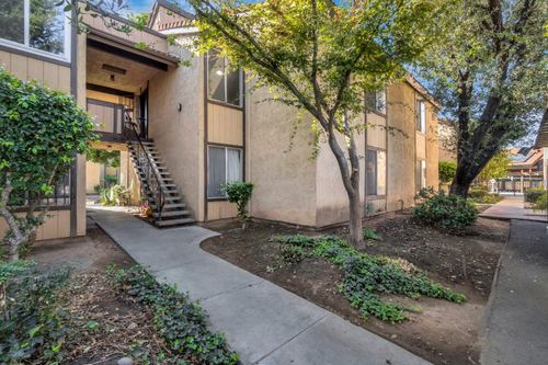208-1550 W Ashlan Ave, Fresno, CA, 93705-1912 | Card Image