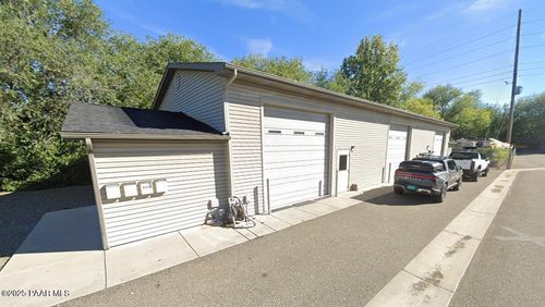 3035 N Tarra Ave, Prescott, AZ, 86301-4965 | Card Image