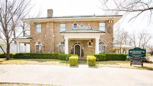 323 W Oak, El Dorado, AR, 71730 | Card Image