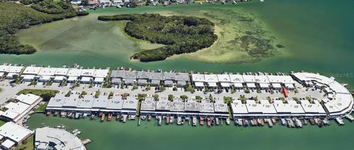 636 Boca Ciega Point Blvd S, ST PETERSBURG, FL, 33708-2718 | Card Image