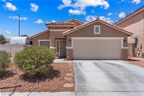 6313 Monarch Creek St, Las Vegas, NV, 89130-7082 | Card Image