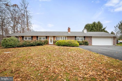 2114 Oaklyn Dr, Fallston, MD, 21047-2006 | Card Image