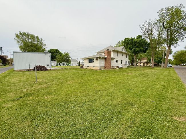 201 N Meyers Ave, House other with 4 bedrooms, 2 bathrooms and 2 parking in MILLEDGEVILLE IL | Image 40