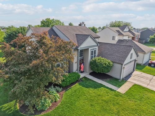 1995 Ridgemore Dr, Bartlett, IL, 60103-1324 | Card Image
