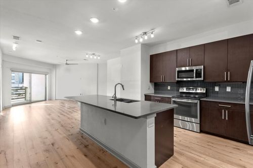 apt-110-3600 S Lamar Blvd, Austin, TX, 78704-8097 | Card Image