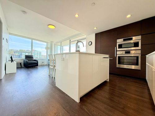 1303-5508 Hollybridge Way, Richmond, BC, V7C0C7 | Card Image