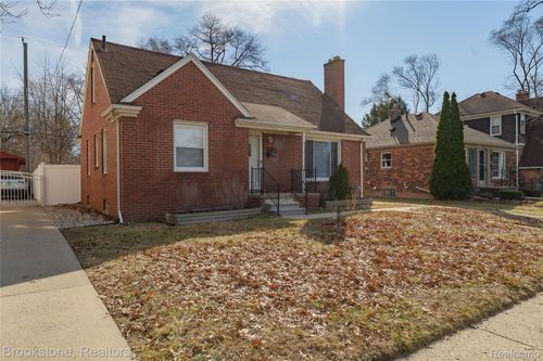 230 Allen St, Ferndale, MI, 48220-2443 | Card Image