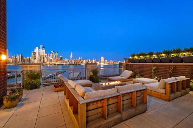APT-654 - 1125 Maxwell Ln, Condo with 2 bedrooms, 3 bathrooms and null parking in Hoboken NJ | Image 19