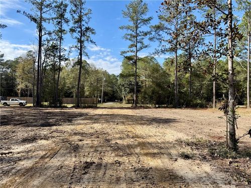 73220 Hillcrest Blvd, Abita Springs, LA, 70420-2804 | Card Image