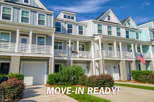 315 Laurens View Ln, Wando, SC, 29492-8826 | Card Image