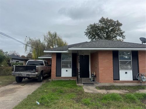 713 15 Bell Street, Metairie, LA, 70003 | Card Image