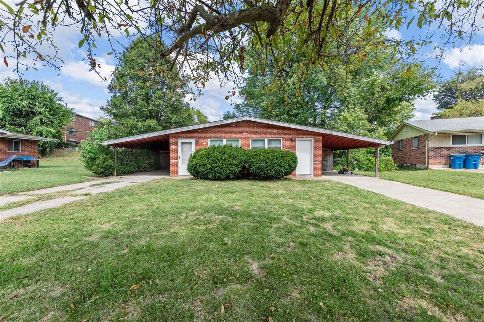 Cunningham Ct, Saint Charles, MO 63301