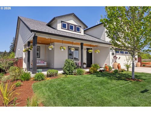 2031 E 9th St, La Center, WA, 98629-3078 | Card Image
