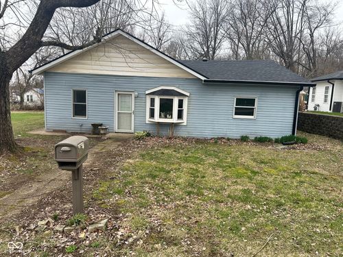 767 Laymon Ave, Spencer, IN, 47460-1028 | Card Image