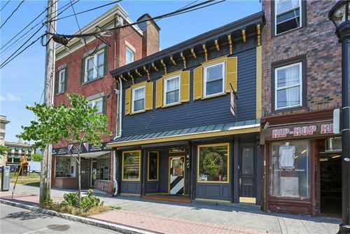 126 Liberty St, Newburgh, NY, 12550-5632 | Card Image