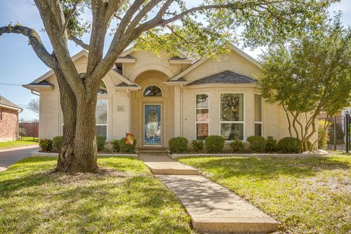 6155 White Tail Trl, Fort Worth, TX, 76132-3551 | Card Image