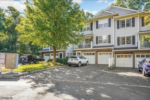 3804 Scenic Ct, Denville, NJ, 07834-3476 | Card Image
