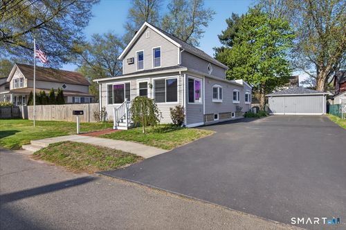 37 Camden Street, Milford, CT, 06461 | Card Image
