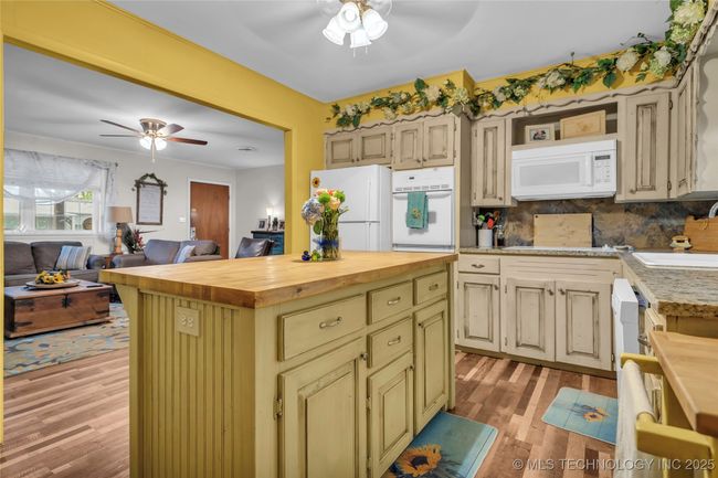 2324 N Plainview Rd, House other with 4 bedrooms, 3 bathrooms and null parking in Ardmore OK | Image 12
