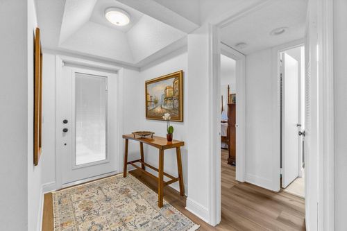 401 Brackenwood Ln S, Palm Beach Gardens, FL, 33418-9044 | Card Image