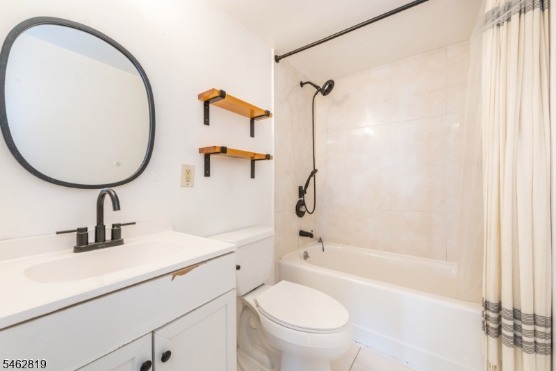 Residential Lease in Hackensack City 5