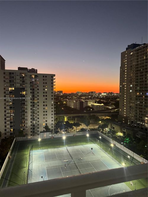 apt-1710-800 N Miami Ave, Miami, FL, 33136-3524 | Card Image